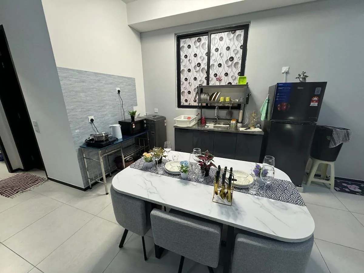 Apartment In Georgetown 3Br 10Pax  George Town