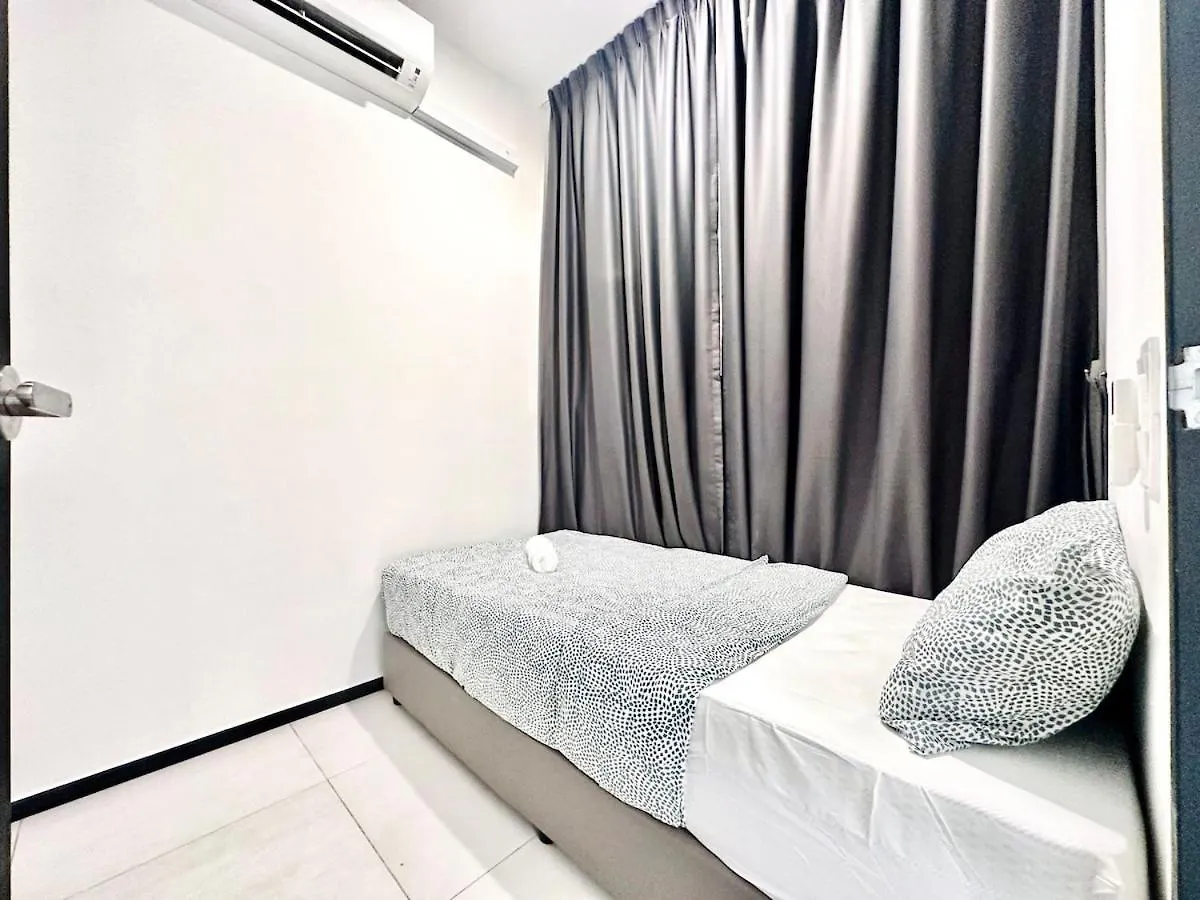 Apartment In Georgetown 3Br 10Pax George Town